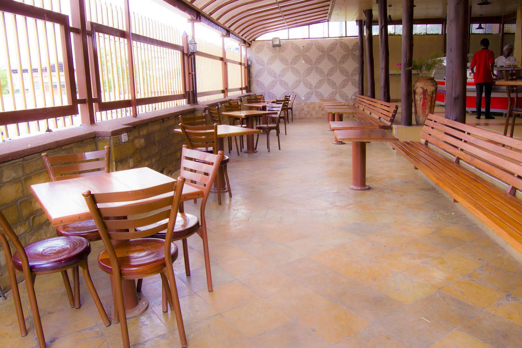 Mooreland Hotel Nairobi Exterior foto